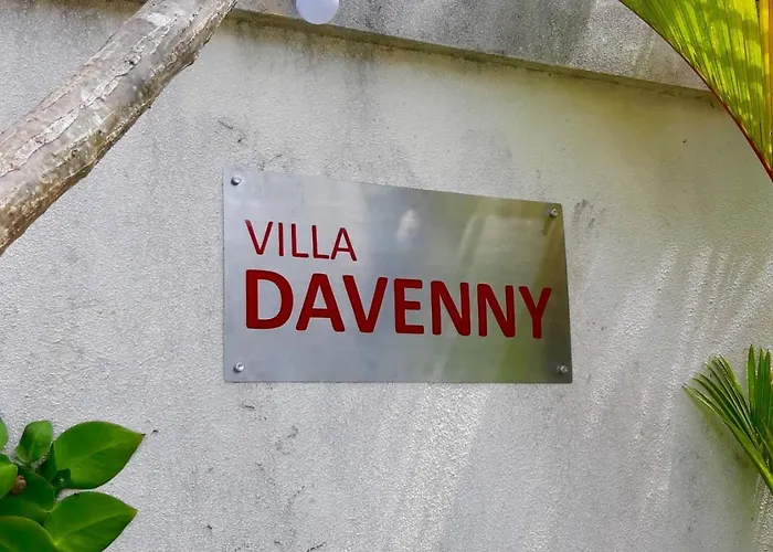 Villa Davenny